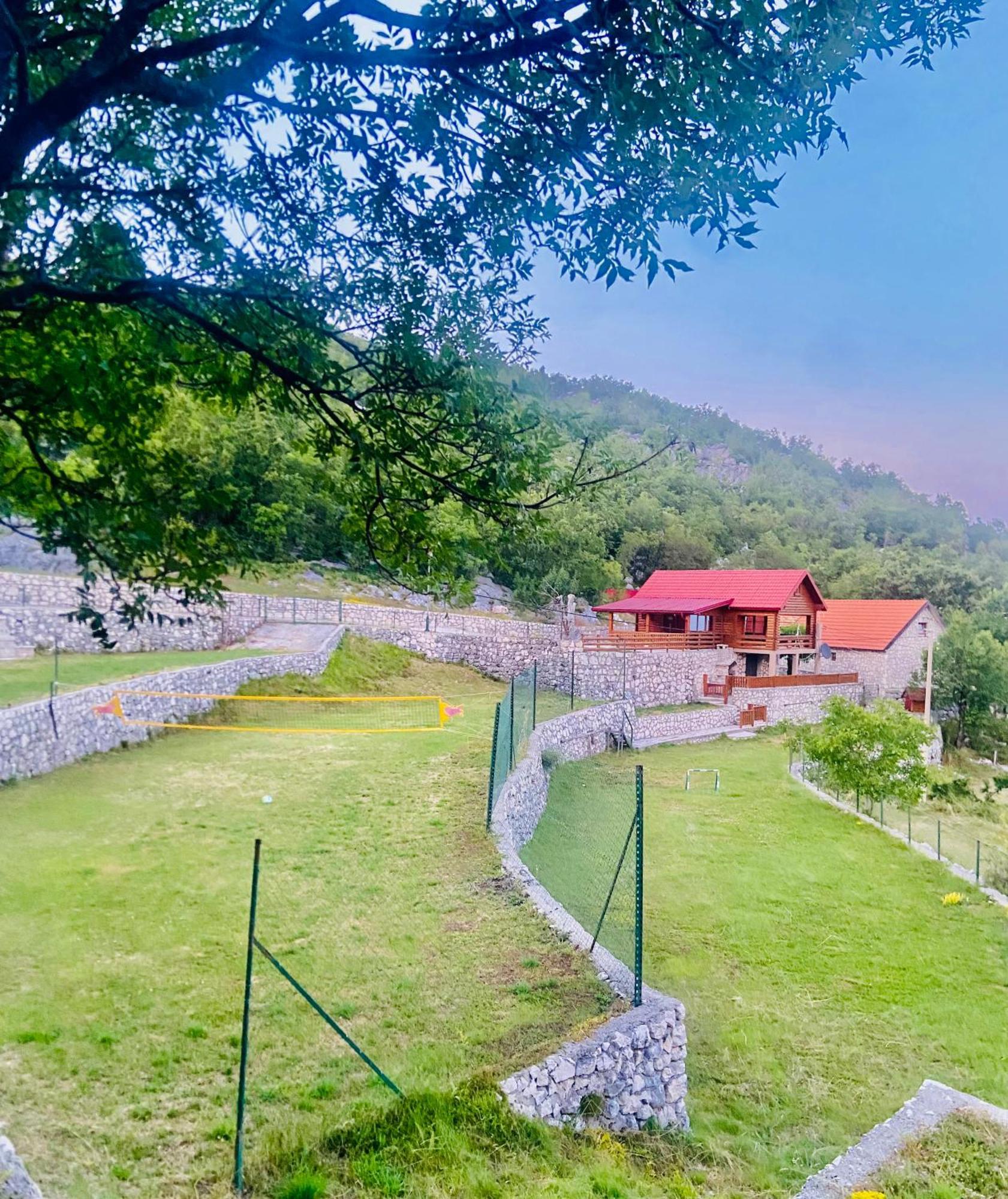 Mountain Village House Cetinje Bagian luar foto